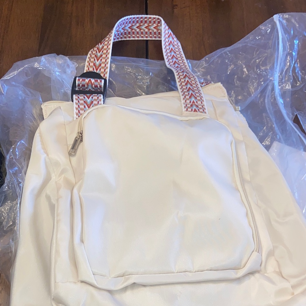 Stylish White Women's Bag brand new   bag